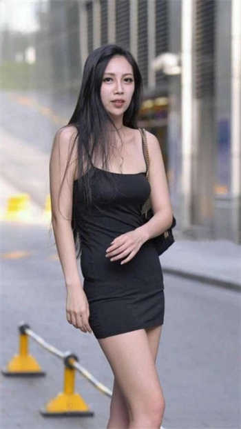 轮流灌满浓精堵住奶妓