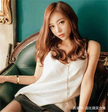女配叫方雅的小说