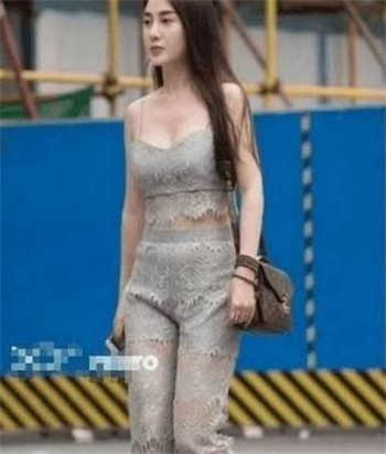丧尸医学院女主角徐然