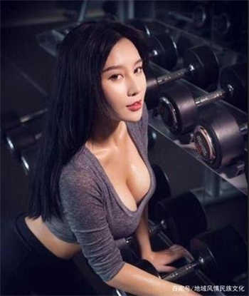 艾秋麻豆麻将馆小妹