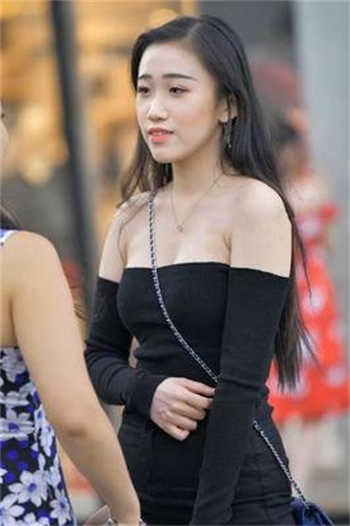 姚海亮晓霞