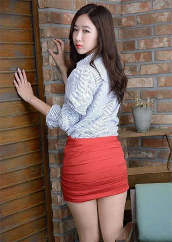 迷之呆梨吉他妹妹