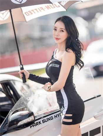 韩国女团成员nancy照片