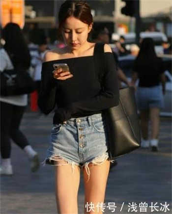 女人和大型犬真买