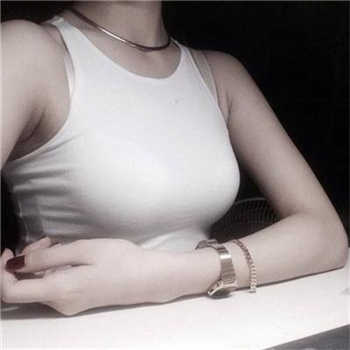烤串小哥被女首富