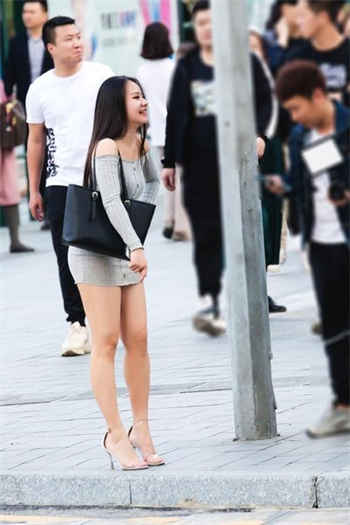 陆容渊苏卿小说朗诵