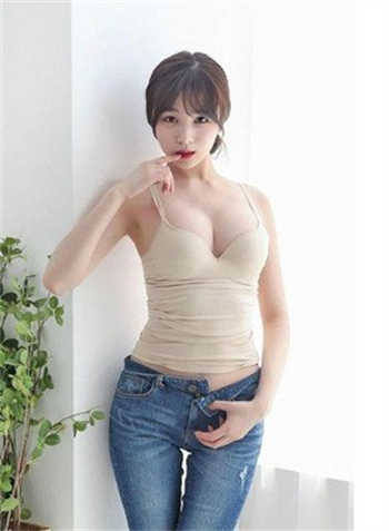 最新下马的骑兵女神