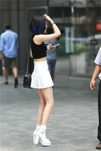 丧尸学院徐然女