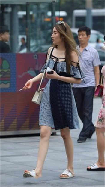 抖音卖车的女销售视频