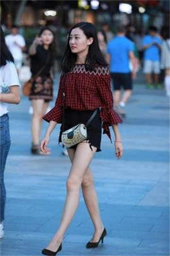 肾上腺之夜汤免费观看
