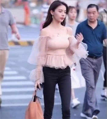 一枝独秀幸福村