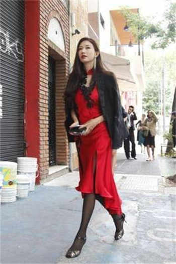 婚礼闹婚新娘被